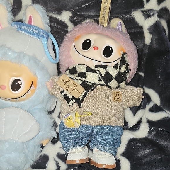 Pop Mart Lububu Plush Toy Set with Costumes - Picture 6 of 6